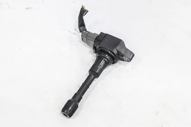 Катушка зажигания PNZ51 NISSAN 350Z Z33 2002-2009, PATHFINDER R52 2014-2017, TEANA J32 2008-2012, TEANA J32 2011-2014