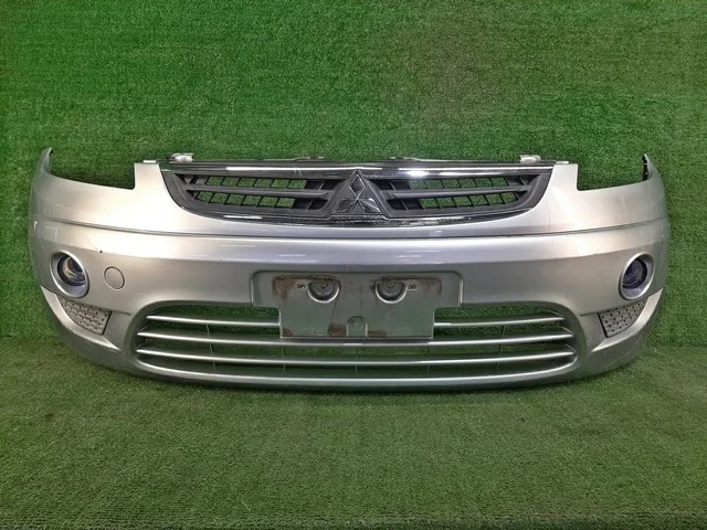 Бампер передний (царапины) Z23W MITSUBISHI COLT PLUS VI Z20 2004-2012