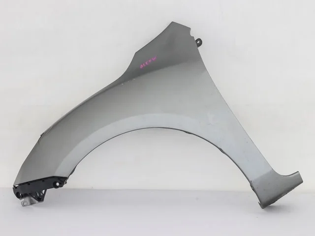 Крыло переднее левое (залом кромки) BLEFW MAZDA MAZDA 3 BL 2008-2011, MAZDA 3 BL 2011-2013, AXELA BL 2009-2011