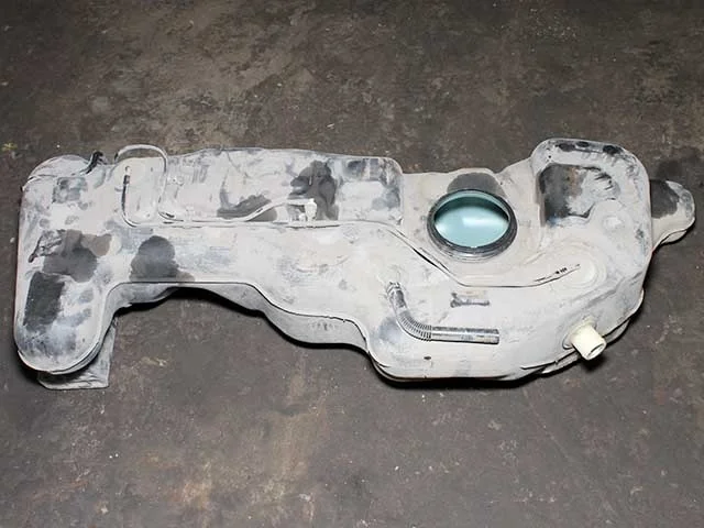 Бак топливный E11 NISSAN JUKE YF15 2014-2019, NOTE E11 2005-2008, NOTE E11 2008-2012, JUKE YF15 2010-2014, MARCH III K12 2002-2005