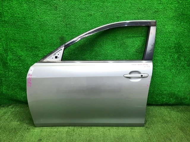Дверь передняя левая (скол краски) ACV40 TOYOTA CAMRY XV40 2006-2009, CAMRY XV40 2009-2011