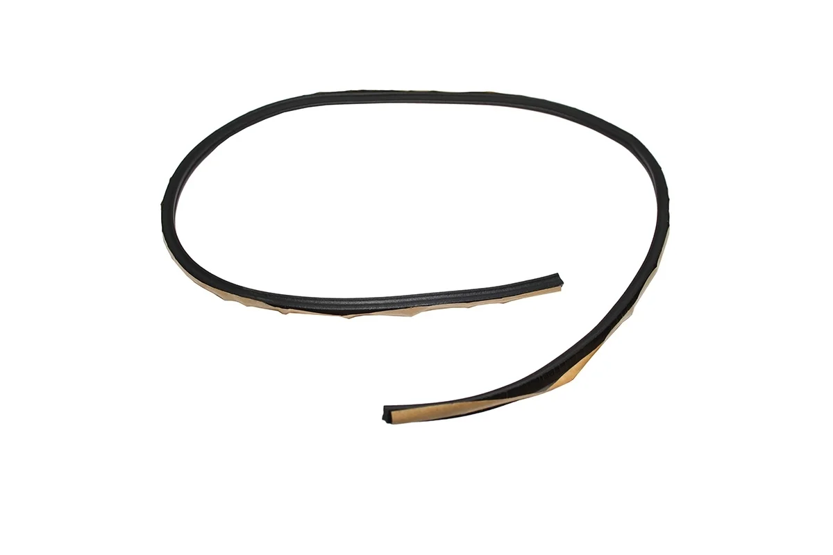 Молдинг стекла лобового верхний TOYOTA HILUX N140 / N150 / N160 / N170 1997-2004, ECHO XP10 1999-2006, SIENTA NCP80 2003-2006