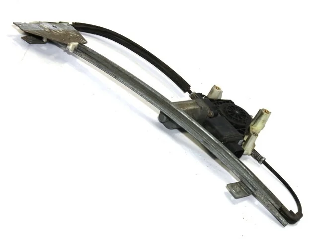 Стеклоподъемник двери передней правой MITSUBISHI CARISMA DA 1995-1998, CARISMA DA 1999-2003