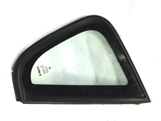 Стекло кузова заднее правое MITSUBISHI COLT VI Z20 / Z30 2002-2008