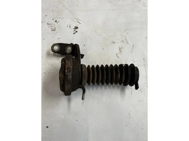 Актуатор включения моста переднего MITSUBISHI PAJERO III / MONTERO III V6 / V7 2000-2002, PAJERO SPORT II KH 2008-2013