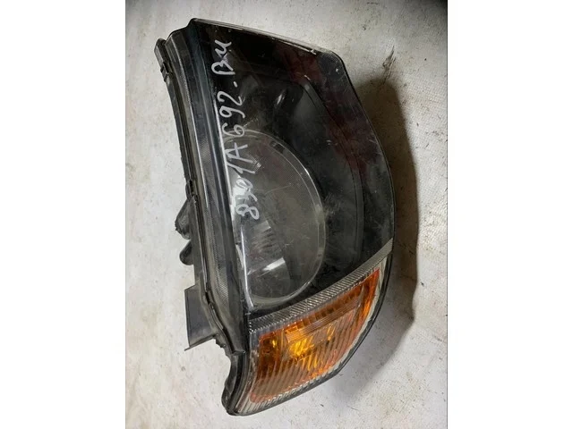 Фара правая MITSUBISHI L200 KB4T 2006-2010