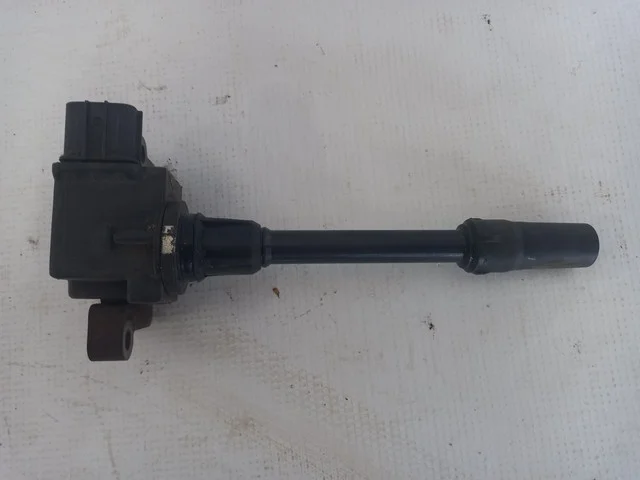 Катушка зажигания MITSUBISHI PAJERO III / MONTERO III V6 / V7 2000-2002, LANCER IX CS 2003-2005, LANCER CEDIA RHD CS 2000-2003, LANCER IX CS 2005-2010