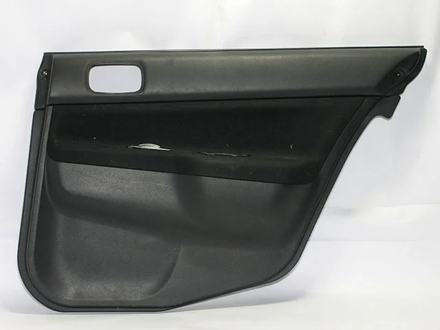 Обшивка двери задней правой MITSUBISHI LANCER IX CS 2003-2005, LANCER IX CS 2005-2010