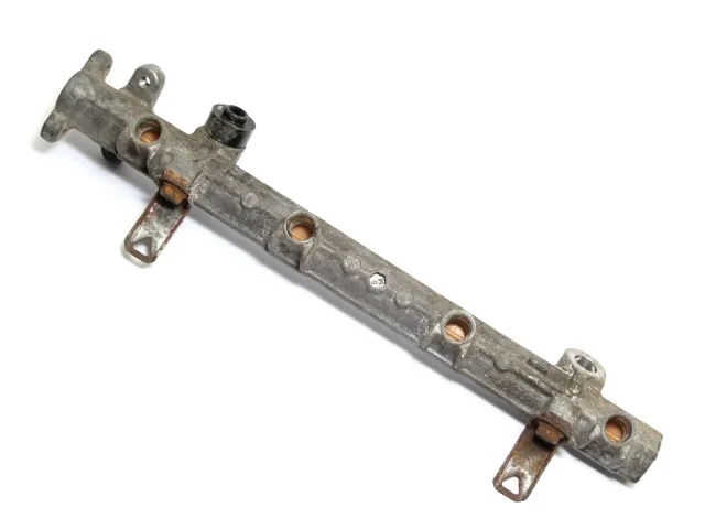 Рампа топливная MITSUBISHI LANCER IX CS 2003-2005, LANCER IX CS 2005-2010