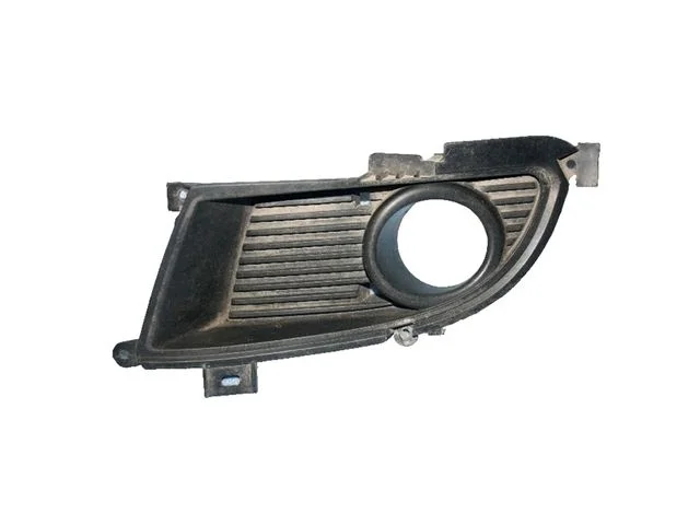 Решетка переднего бампера под ПТФ левая MITSUBISHI LANCER IX CS 2003-2005