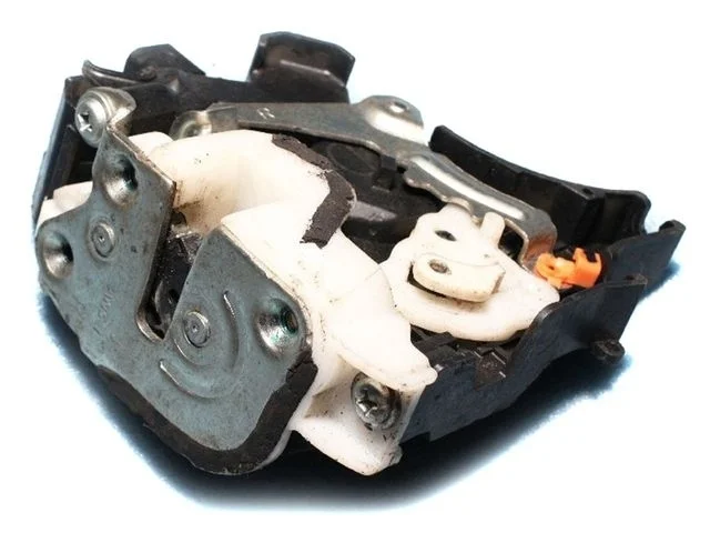 Замок двери передней правой MITSUBISHI LANCER X CY 2007-2010, LANCER X CY 2010-2014
