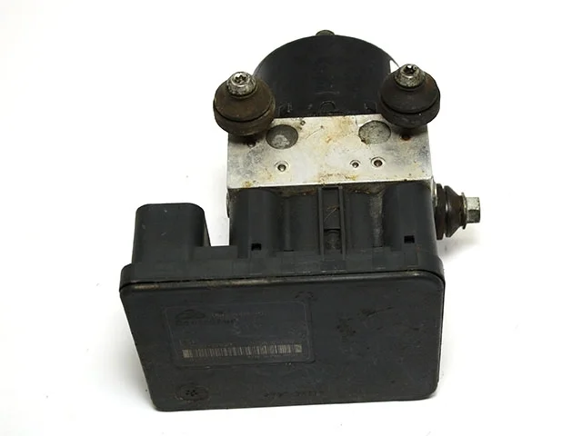 Блок ABS MITSUBISHI OUTLANDER XL CW 2007-2010