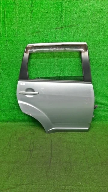 Дверь задняя правая (потерта) CW5W MITSUBISHI OUTLANDER XL CW 2007-2010, OUTLANDER XL CW 2010-2012