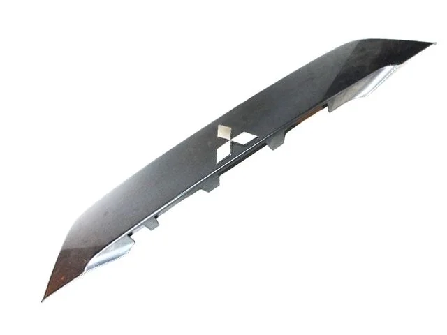 Накладка крышки багажника MITSUBISHI OUTLANDER XL CW 2007-2010