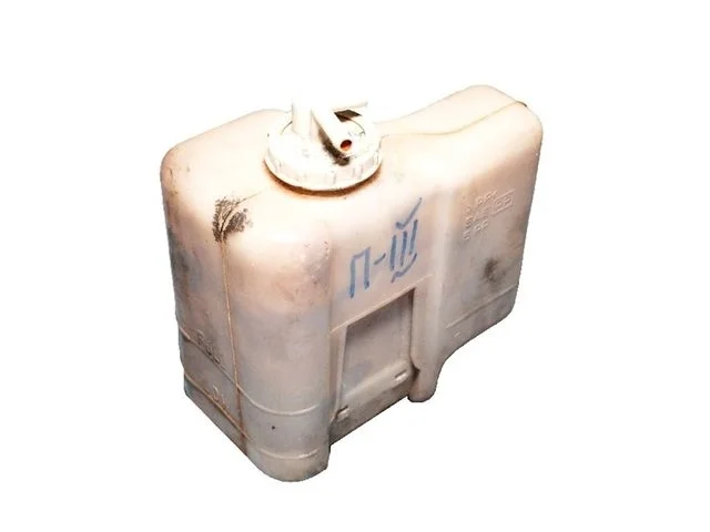 Бачок расширительный MITSUBISHI PAJERO III / MONTERO III V6 / V7 2000-2002, PAJERO III / MONTERO III V6 / V7 2003-2006