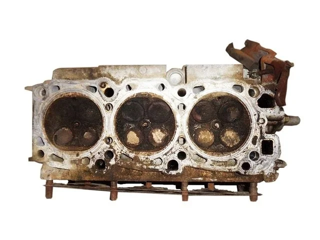 Головка блока цилиндров правая MITSUBISHI PAJERO III / MONTERO III V6 / V7 2000-2002, PAJERO III / MONTERO III V6 / V7 2003-2006