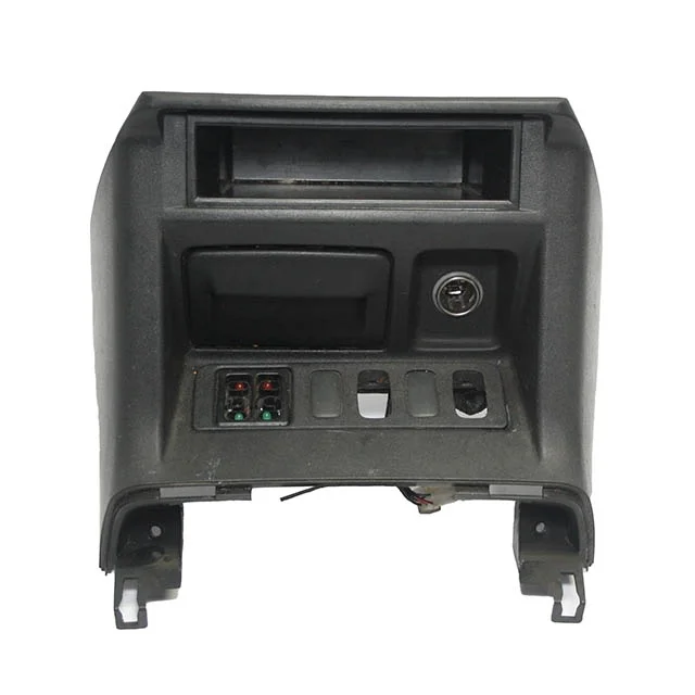 Консоль центральная передняя часть MITSUBISHI PAJERO III / MONTERO III V6 / V7 2000-2002, PAJERO III / MONTERO III V6 / V7 2003-2006