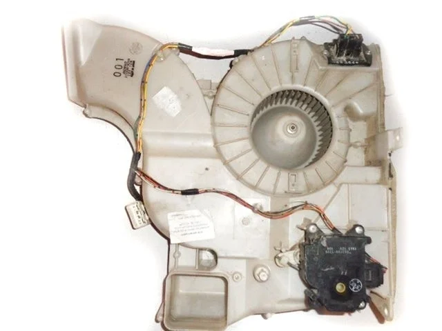 Мотор отопителя MITSUBISHI PAJERO III / MONTERO III V6 / V7 2000-2002, PAJERO III / MONTERO III V6 / V7 2003-2006