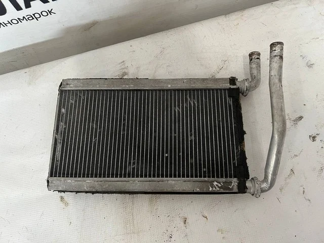 Радиатор отопителя V75W MITSUBISHI PAJERO III / MONTERO III V6 / V7 2000-2002, PAJERO III / MONTERO III V6 / V7 2003-2006