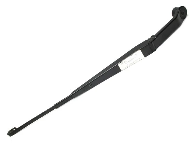 Поводок стеклоочистителя правый MITSUBISHI PAJERO IV / MONTERO IV V8 / V9 2006-2011, PAJERO IV / MONTERO IV V8 / V9 2011-2014