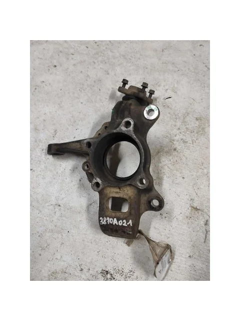 Кулак поворотный левый MITSUBISHI PAJERO IV / MONTERO IV V8 / V9 2006-2011, PAJERO IV / MONTERO IV V8 / V9 2011-2014