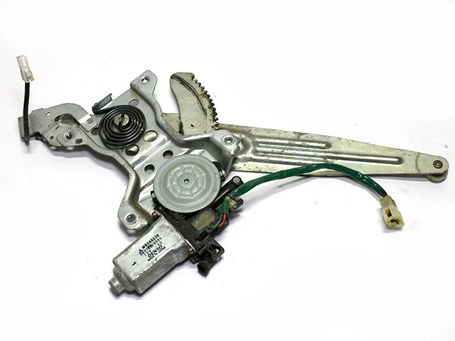 Стеклоподъемник двери задней правой MITSUBISHI PAJERO SPORT I / MONTERO SPORT I K9 2005-2008, PAJERO SPORT I / MONTERO SPORT I K9 2000-2004
