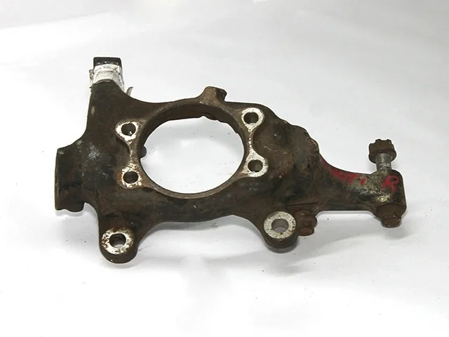 Кулак поворотный правый INFINITI INFINITI FX I S50 2002-2008