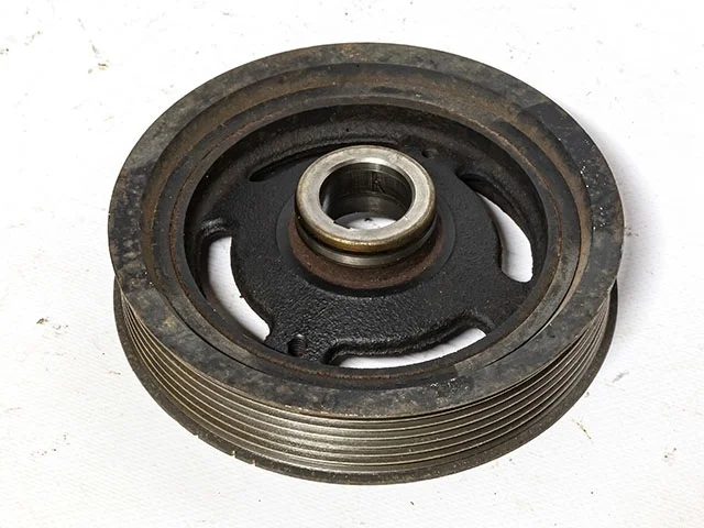 Шкив коленвала NISSAN TIIDA C13 2015-2018, JUKE YF15 2010-2014, QASHQAI J10 2006-2010, QASHQAI J10 2010-2013