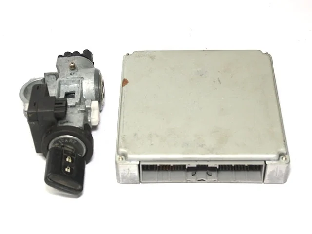Блок управления двигателем INFINITI INFINITI I35 A33 2000-2004, NISSAN MAXIMA V A33 1999-2006, CEFIRO A33 1999-2003