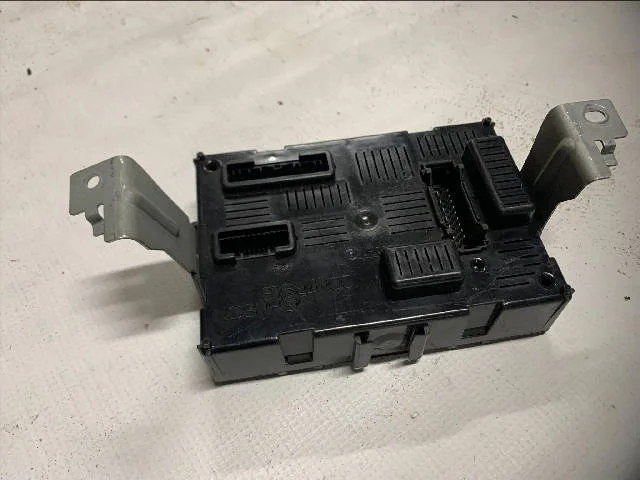 Блок BCM NISSAN NOTE E11 2005-2008, NOTE E11 2008-2012, TIIDA C11 2007-2014, MICRA III K12 2007-2010