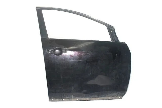 Дверь передняя правая (дефект) MAZDA CX-7 ER 2006-2009, CX-7 ER 2009-2012
