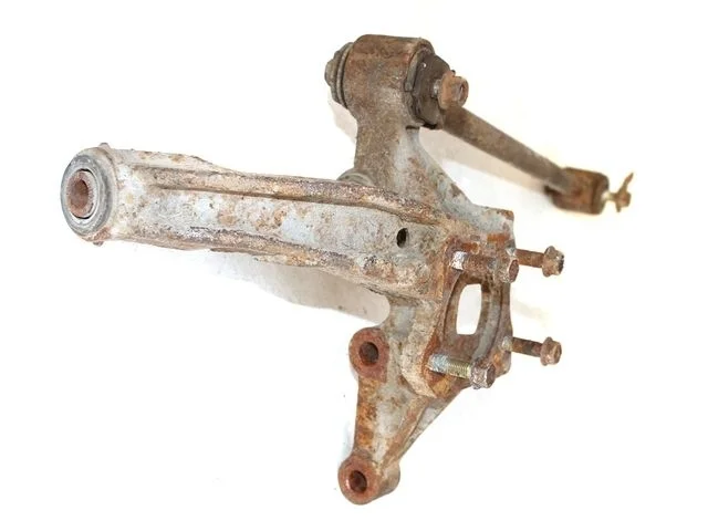 Кулак задний левый LEXUS ES IV 300 MCV30 2004-2006, TOYOTA CAMRY XV30 2001-2004, CAMRY XV30 2004-2006, LEXUS ES V 350 GSV40 2006-2009