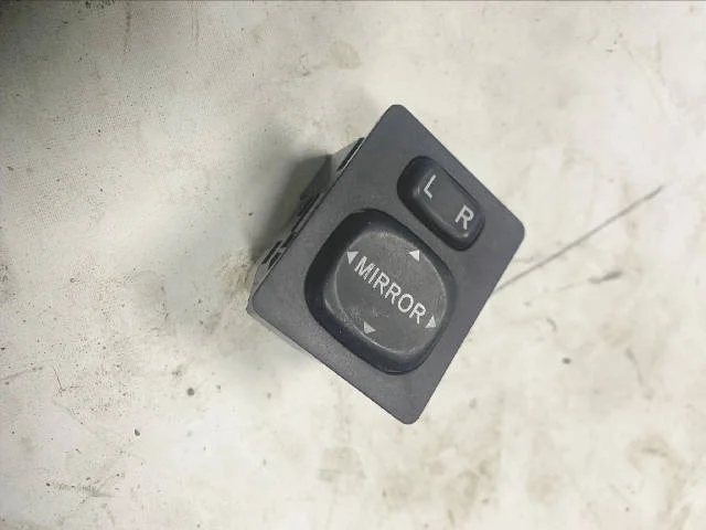 Блок управления зеркалами TOYOTA RAV4 XA30 2006-2008, RAV4 XA30 2008-2010, HIGHLANDER XU40 2010-2013, RAV4 XA20 2000-2003, RAV4 XA20 2003-2005