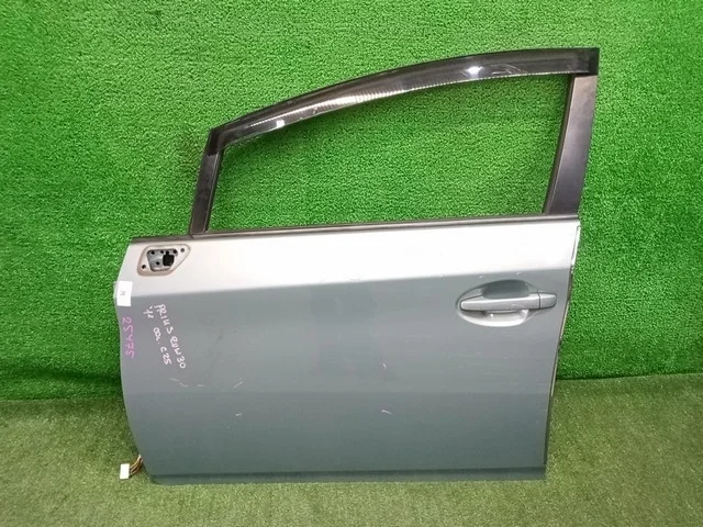 Дверь передняя левая (царапины) ZVW30 TOYOTA PRIUS XW30 2009-2011, PRIUS XW30 2011-2015