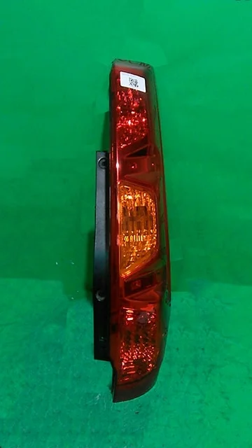 Фонарь задний правый T31 NISSAN X-TRAIL T31 2007-2011