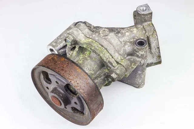 Насос водяной J32 NISSAN TEANA J32 2008-2012, TEANA J32 2011-2014, X-TRAIL T31 2007-2011, X-TRAIL T31 2010-2015, MURANO Z51 2008-2010