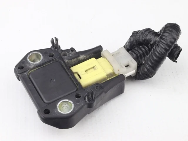 Датчик удара GSU35 TOYOTA HARRIER XU30 2003-2013, LEXUS RX II 300/330/350/400H XU30 2003-2006, RX II 300/330/350/400H XU30 2006-2009