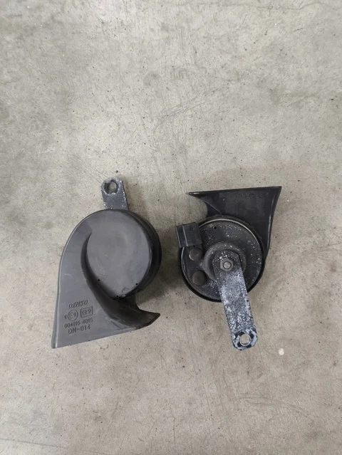 Сигнал звуковой GSU35 TOYOTA HARRIER XU30 2003-2013, LEXUS RX II 300/330/350/400H XU30 2006-2009