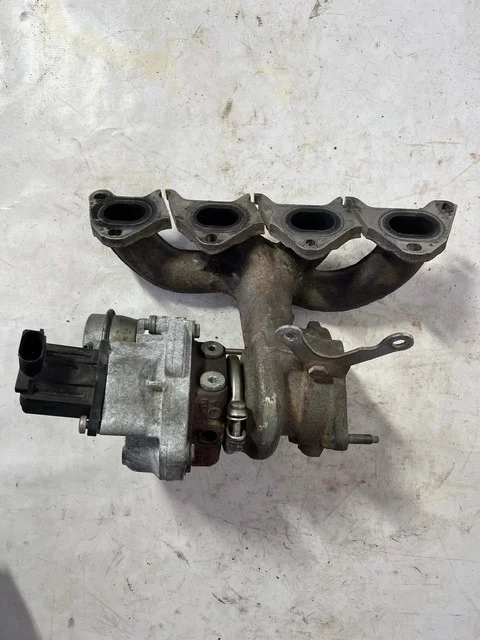 Коллектор выпускной 137 VOLKSWAGEN PASSAT CC 357 2008-2012, PASSAT CC II 358 2012-2017, JETTA VI 162 / 163 / AV2 / AV3 2015-2018