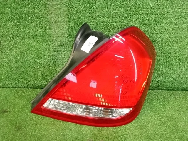 Фонарь задний правый J31 NISSAN TEANA J31 2003-2005