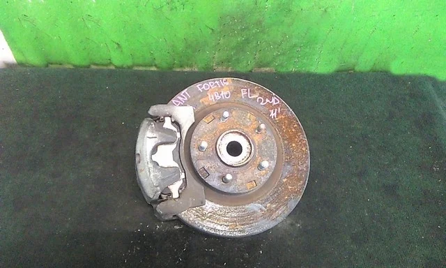 Кулак поворотный левый CY3A MITSUBISHI LANCER X CY 2007-2010, LANCER X CY 2010-2014
