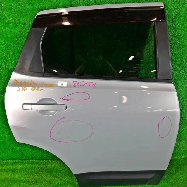 Дверь задняя правая (потерта) J10 NISSAN QASHQAI J10 2006-2010