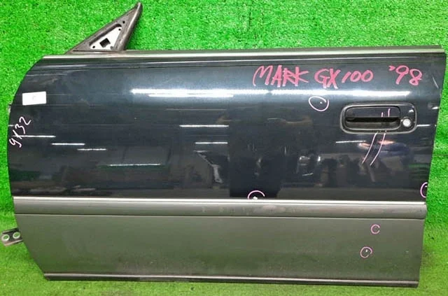 Дверь передняя левая (сколы) GX100 TOYOTA MARK II X100 1996-1998, MARK II X100 1998-2000