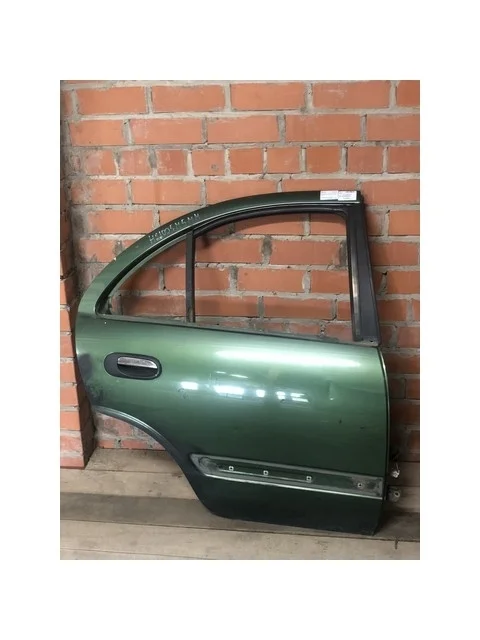 Дверь задняя правая (дефект) NISSAN ALMERA N16 2003-2006, ALMERA N16 2000-2003