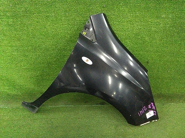 Крыло переднее правое (потерто) E11 NISSAN NOTE E11 2005-2008, NOTE E11 2008-2012