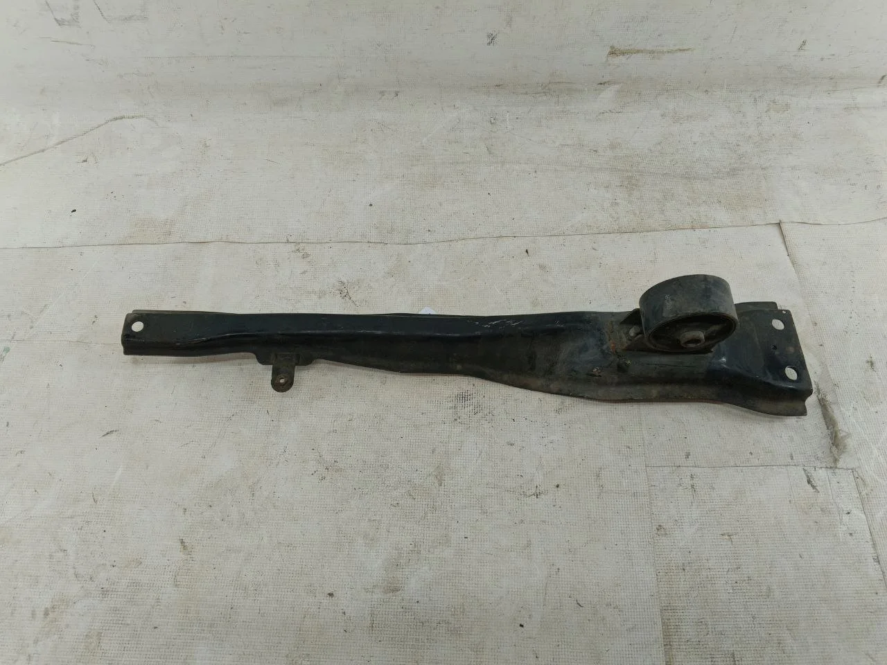 Балка CW5W MITSUBISHI OUTLANDER XL CW 2007-2010, OUTLANDER XL CW 2010-2012