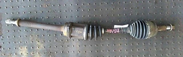 Привод передний правый C24 NISSAN SERENA II C24 1999-2001, SERENA II C24 2001-2005