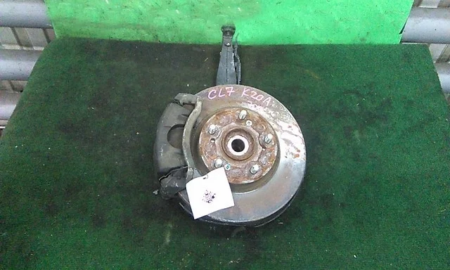 Кулак поворотный левый CL7 HONDA ACCORD VII CM / CL / CN 2002-2006, ACCORD VII CM / CL / CN 2006-2008