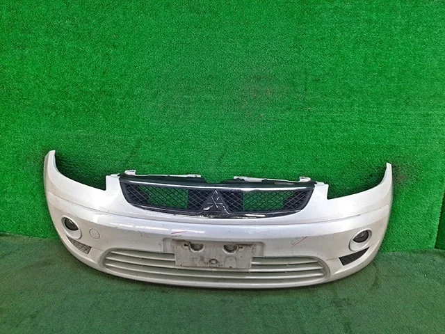 Бампер передний (потерт) Z23W MITSUBISHI COLT PLUS VI Z20 2004-2012