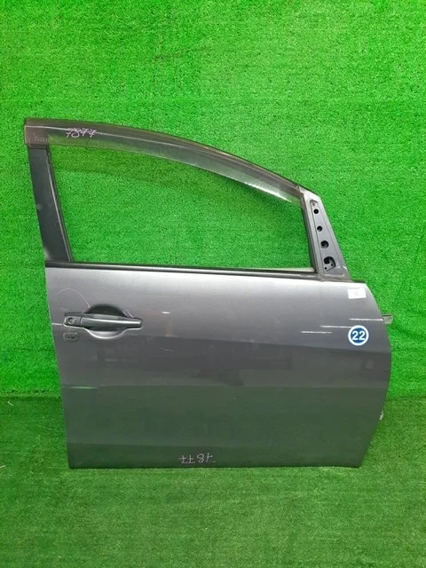 Дверь передняя правая NA4W MITSUBISHI GRANDIS NA4W 2003-2011